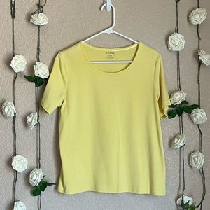 𝅺WHITE Stag Yellow T-Shirt